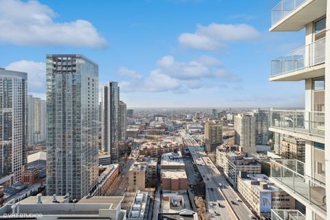 Tiny photo for 303 W OHIO Street #3206, Chicago, IL 60654 (MLS # 12490085)