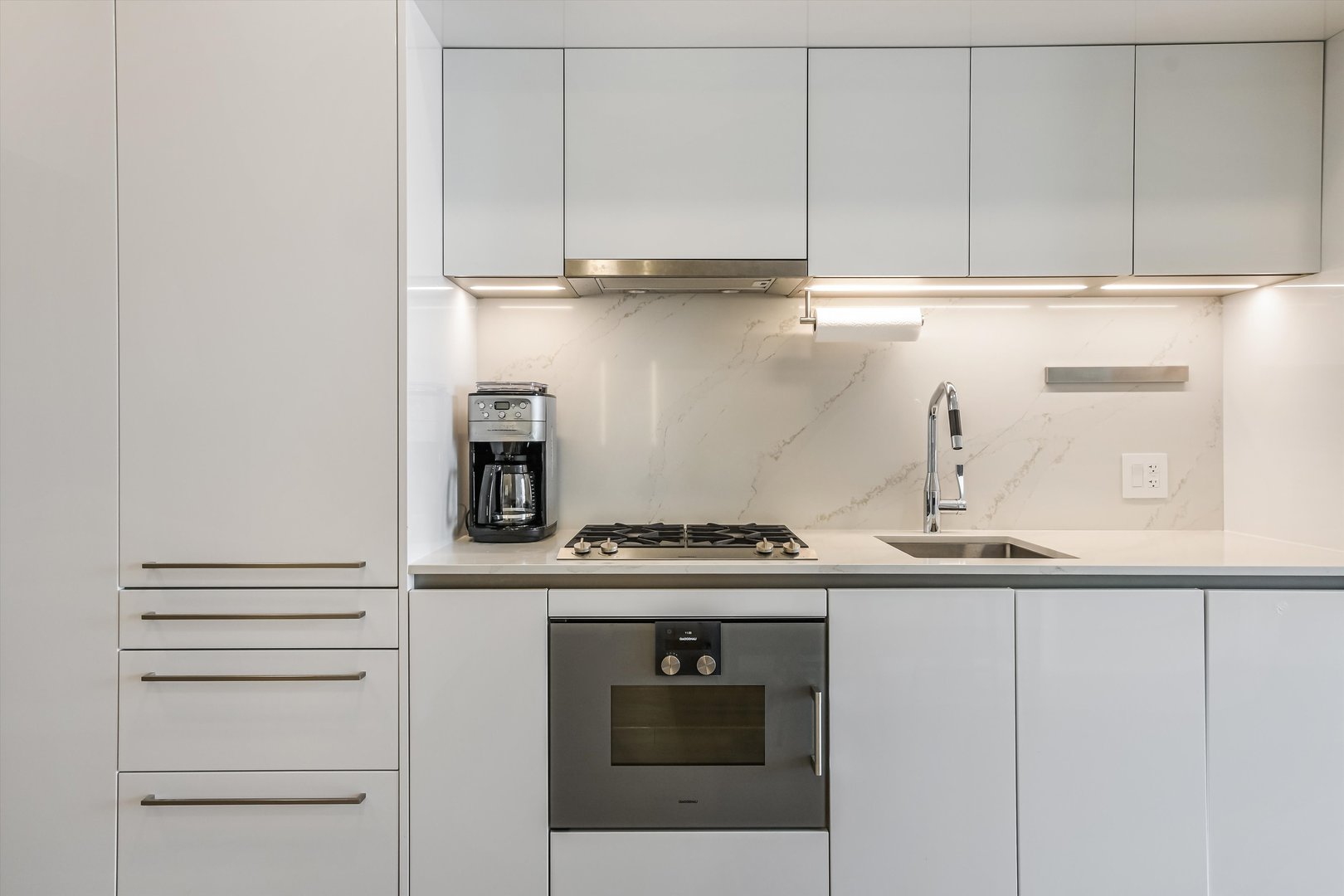 211 N Harbor Drive 4107