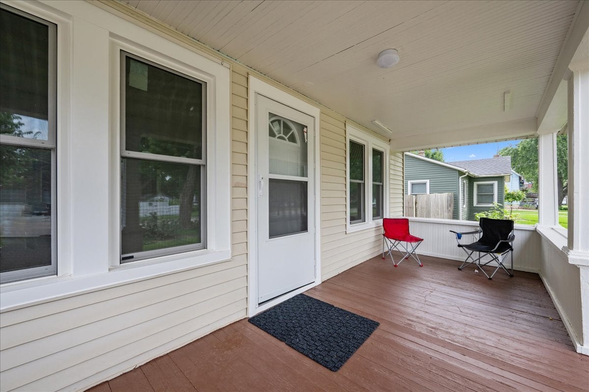 1006 S 4th Street