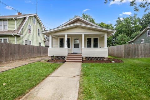 1006 S 4th Street, Aurora, IL 60505 - #: 12779223
