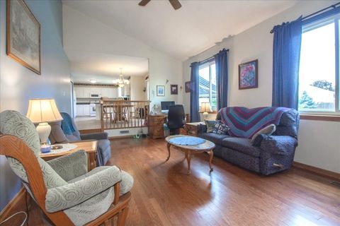 Tiny photo for 2903 Clearview Court, Joliet, IL 60436 (MLS # 12443799)
