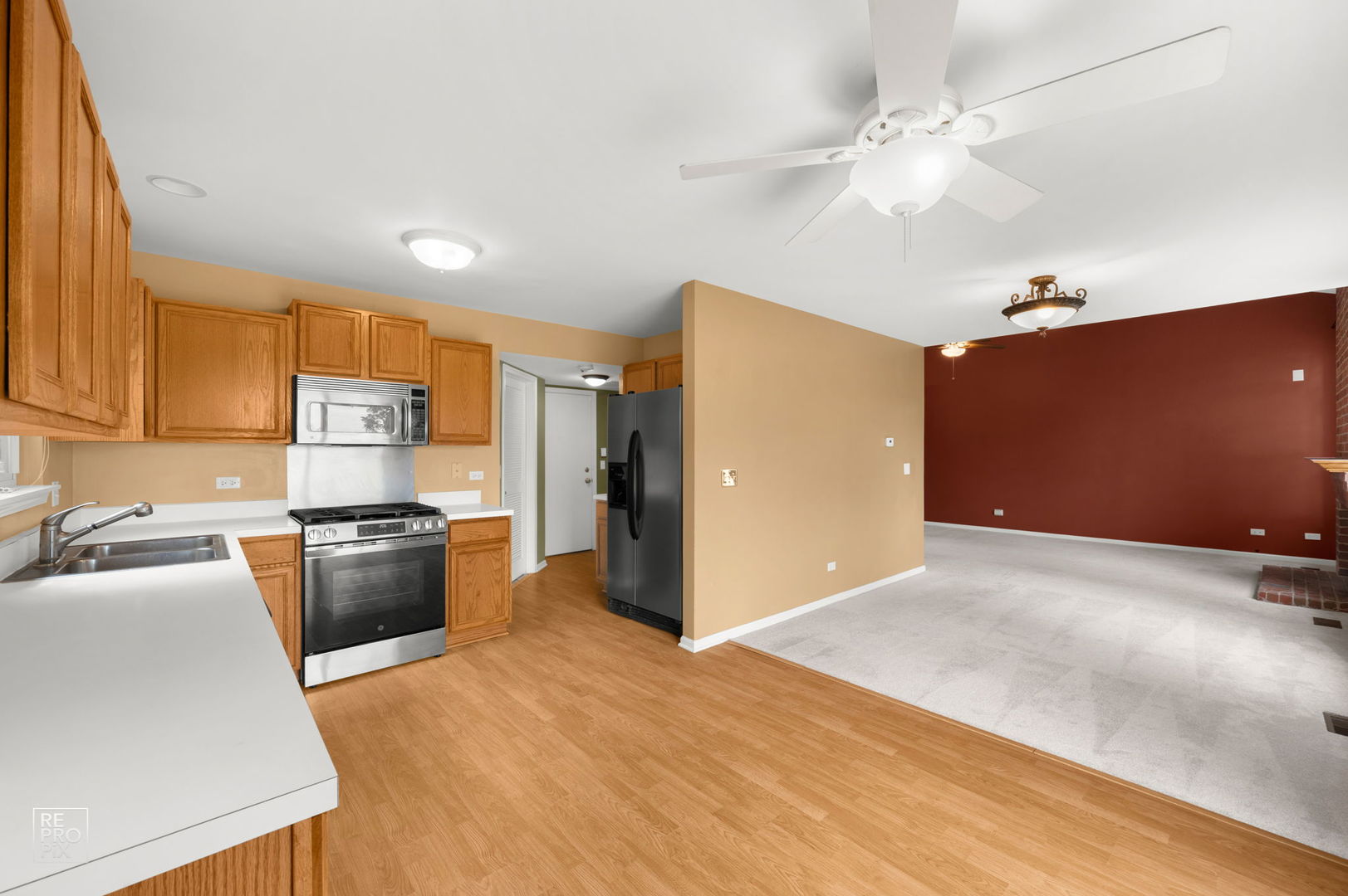 2041 Clarewood Lane 2041