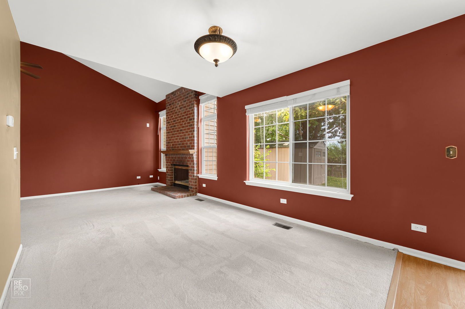2041 Clarewood Lane 2041