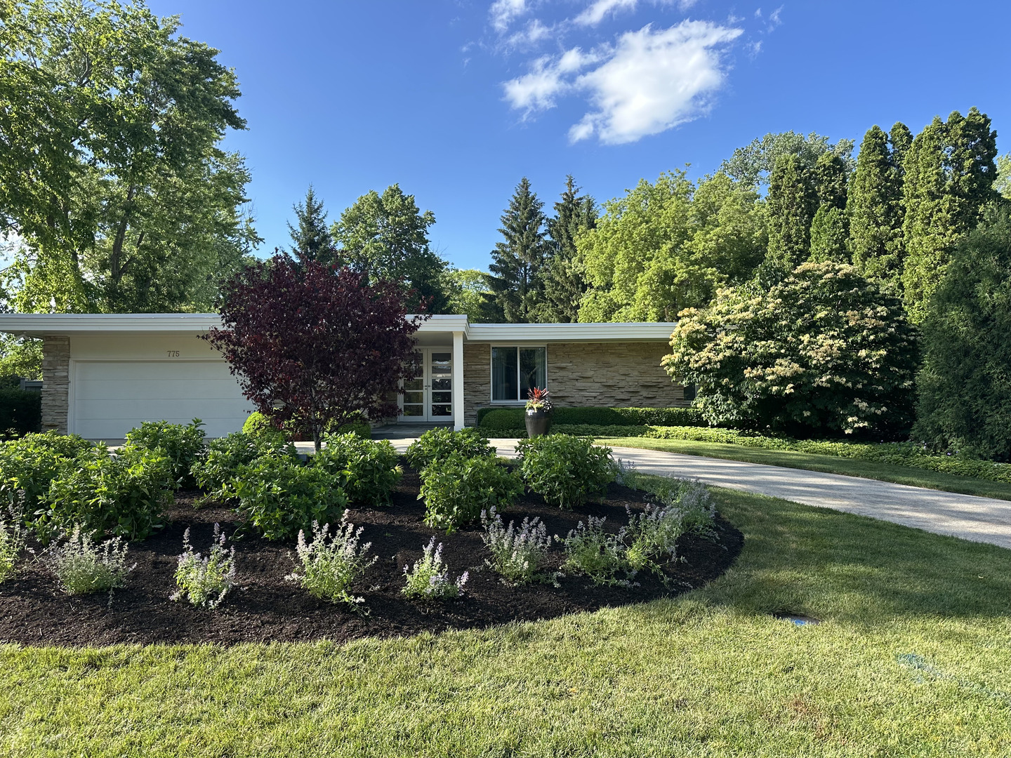 Photo 1 of 29 — 775 Stonegate Drive, Highland Park, IL 60035