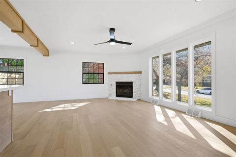 Tiny photo for 204 Parkview Drive, Bloomington, IL 61701 (MLS # 12525702)