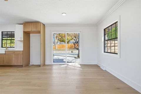 Tiny photo for 204 Parkview Drive, Bloomington, IL 61701 (MLS # 12525702)