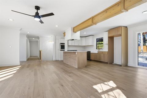 Tiny photo for 204 Parkview Drive, Bloomington, IL 61701 (MLS # 12525702)