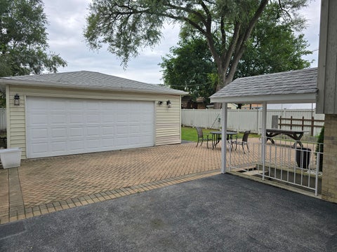 Tiny photo for 14802 S Cleveland Avenue, Posen, IL 60469 (MLS # 12764223)