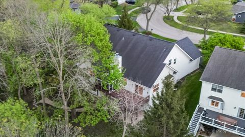 Tiny photo for 524 Tower Place, Fox River Grove, IL 60021 (MLS # 12633524)