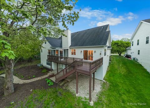 Tiny photo for 524 Tower Place, Fox River Grove, IL 60021 (MLS # 12633524)