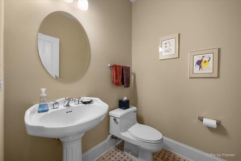 Tiny photo for 524 Tower Place, Fox River Grove, IL 60021 (MLS # 12633524)