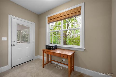Tiny photo for 524 Tower Place, Fox River Grove, IL 60021 (MLS # 12633524)