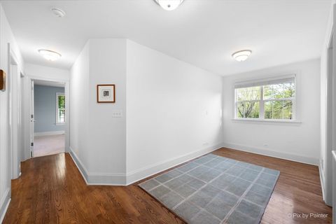 Tiny photo for 524 Tower Place, Fox River Grove, IL 60021 (MLS # 12633524)