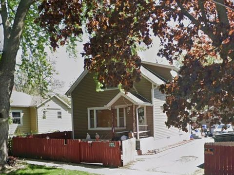 617 Cleveland Street Aurora IL 60505