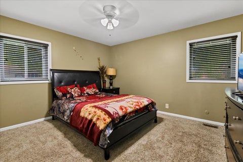 Tiny photo for 916 STOWELL Avenue, Streamwood, IL 60107 (MLS # 12782424)