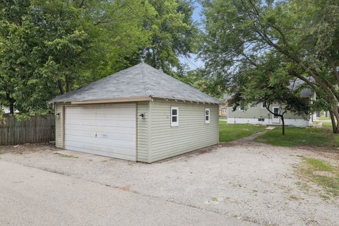 Tiny photo for 110 W Mississippi Avenue, Elwood, IL 60421 (MLS # 12717349)