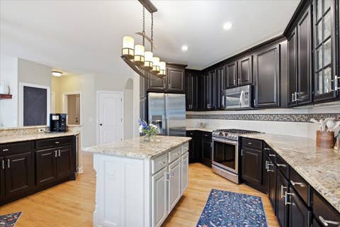 Tiny photo for 441 N Sycamore Lane, North Aurora, IL 60542 (MLS # 12713434)