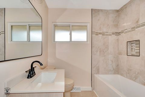 Tiny photo for 748 73rd Court, Willowbrook, IL 60527 (MLS # 12653482)