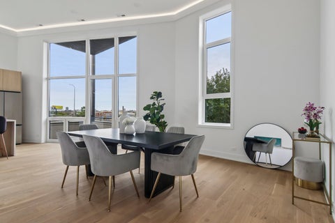 Tiny photo for 1656 N BOSWORTH Avenue #PH-4N, Chicago, IL 60642 (MLS # 12793684)