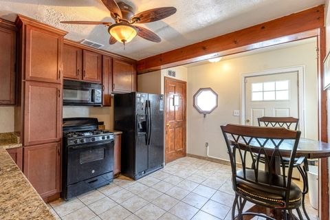 Tiny photo for 2010 S 16th Avenue, Broadview, IL 60155 (MLS # 12433419)