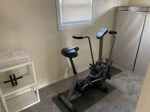 Tiny photo for 2010 S 16th Avenue, Broadview, IL 60155 (MLS # 12433419)