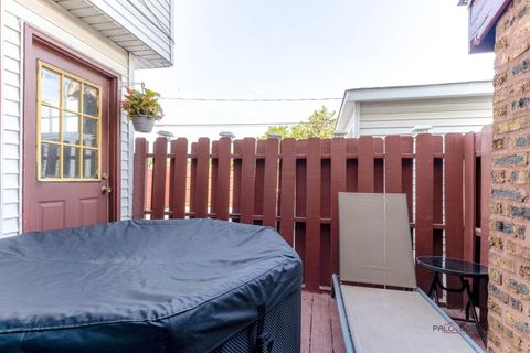 Tiny photo for 2010 S 16th Avenue, Broadview, IL 60155 (MLS # 12433419)