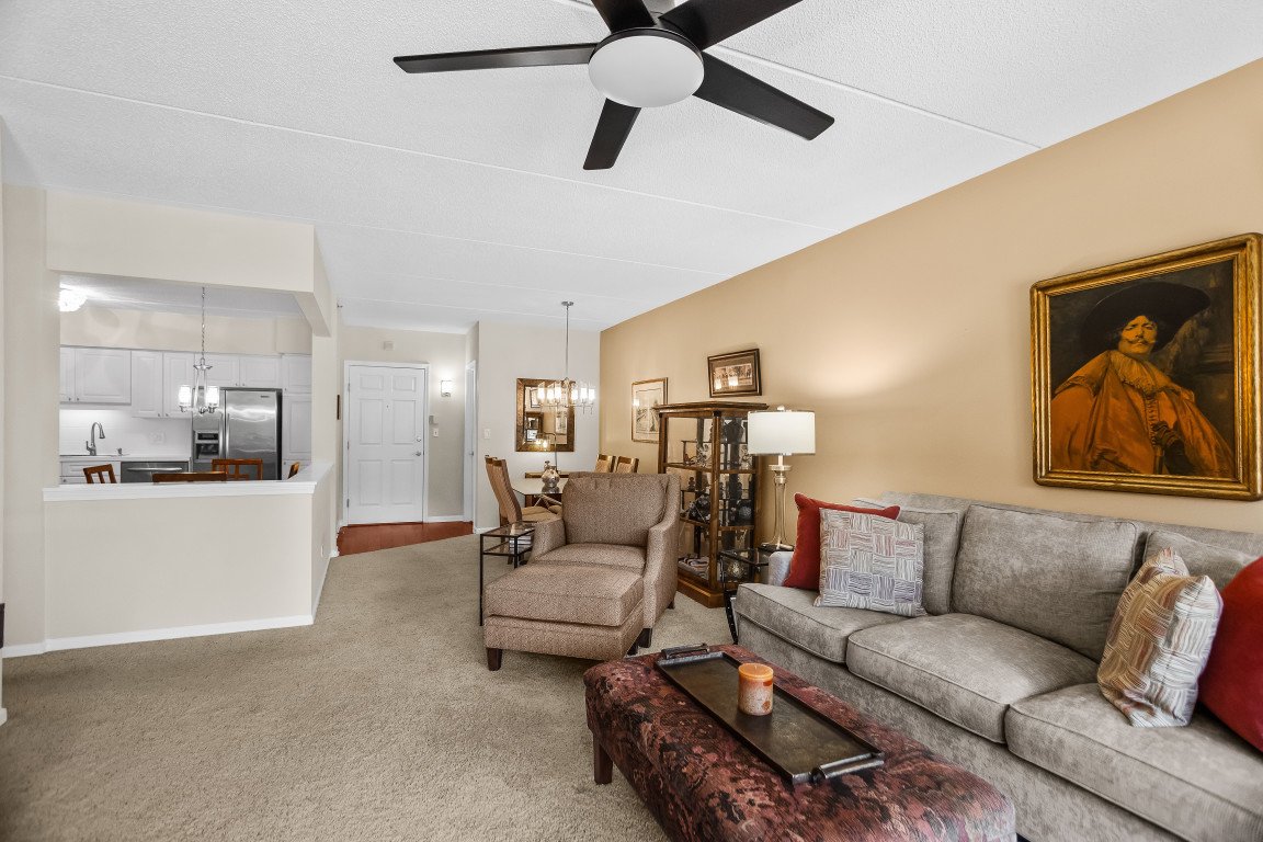 9200 E Prairie Road 209