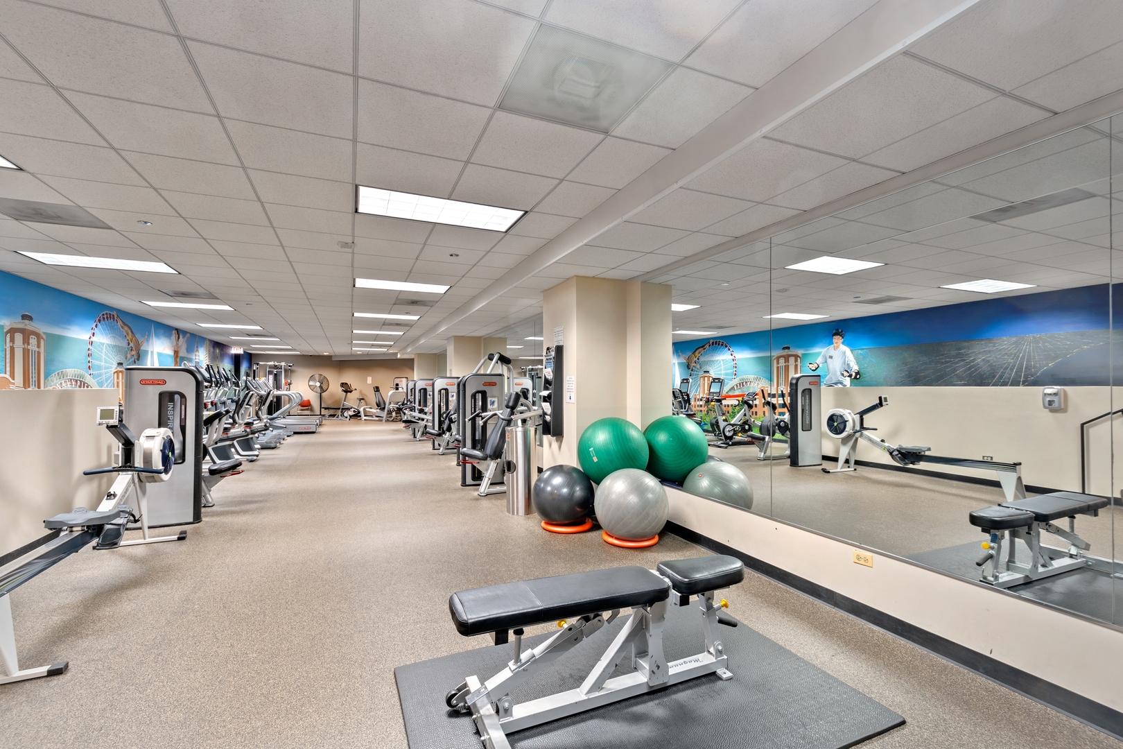 Chicago, Illinois 60611, United States, 1 Bedroom Bedrooms, ,1 BathroomBathrooms,Residential,Contingent,251342