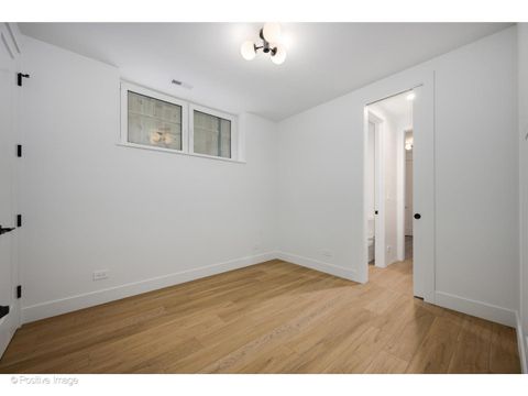 Tiny photo for 1124 W Addison Street #1, Chicago, IL 60613 (MLS # 12588825)