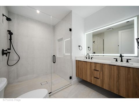 Tiny photo for 1124 W Addison Street #1, Chicago, IL 60613 (MLS # 12588825)