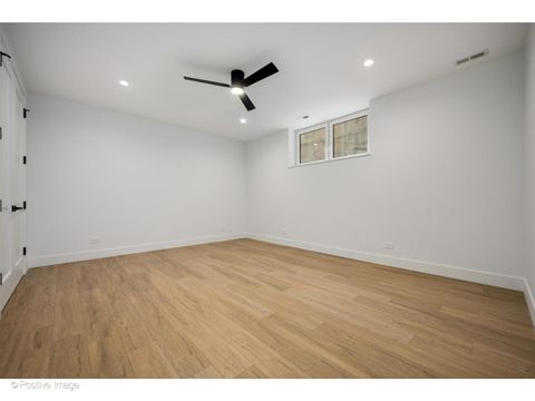 Tiny photo for 1124 W Addison Street #1, Chicago, IL 60613 (MLS # 12588825)