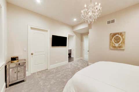 Tiny photo for 440 Sunset Drive, Wilmette, IL 60091 (MLS # 12731713)