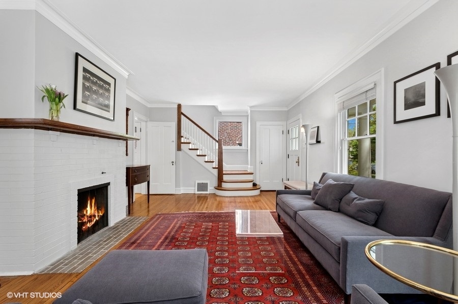 2206 Forestview Road