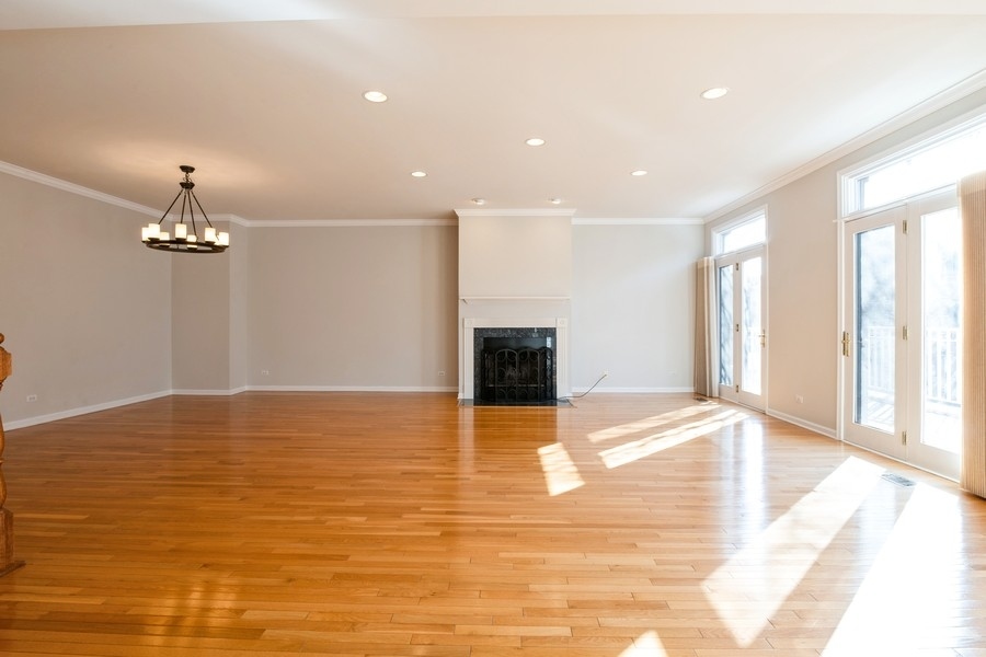 1855 Admiral Court