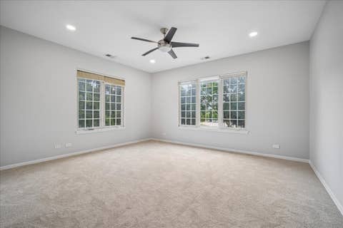 Tiny photo for 30 Beaconsfield Court, Lincolnshire, IL 60069 (MLS # 12723804)