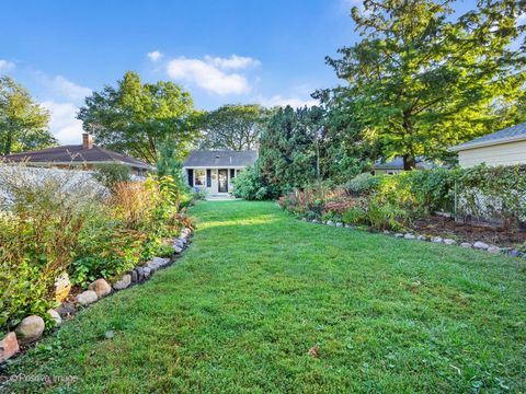 Tiny photo for 528 E Washington Street, Lombard, IL 60148 (MLS # 12492956)