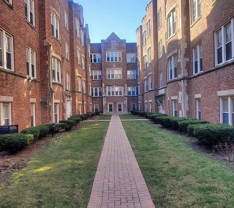 Photo of 48 N Menard Avenue #3A, Chicago, IL 60644 (MLS # 12731117)