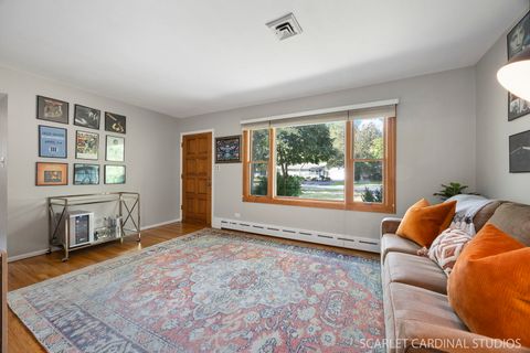 Tiny photo for 1123 Grant Street, Wheaton, IL 60189 (MLS # 12494310)