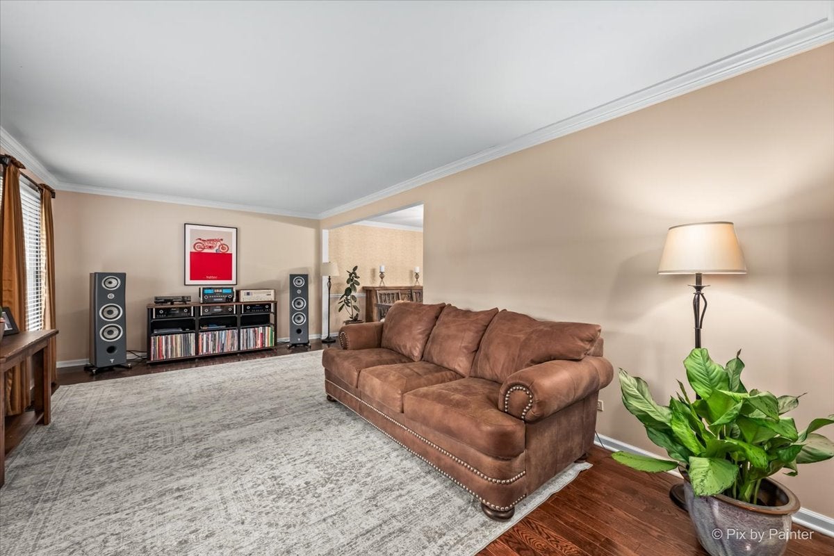 26W380 Blair Street
