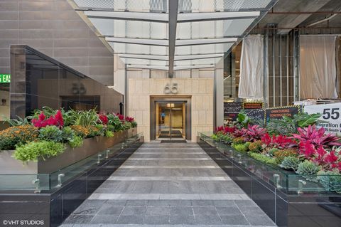 Photo of 65 E Monroe Street #4623, Chicago, IL 60603 (MLS # 12479210)