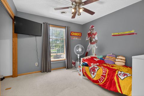 Tiny photo for 2611 Heather Glen Circle, Bettendorf, IA 52722 (MLS # 12624218)