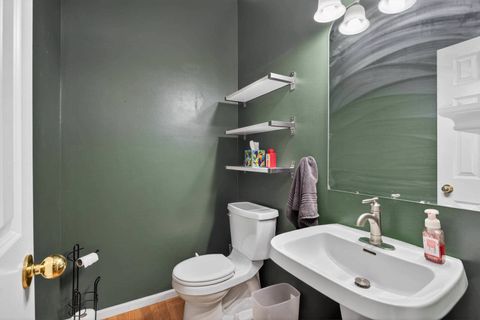 Tiny photo for 2611 Heather Glen Circle, Bettendorf, IA 52722 (MLS # 12624218)