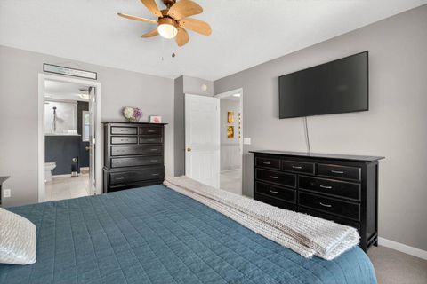 Tiny photo for 2611 Heather Glen Circle, Bettendorf, IA 52722 (MLS # 12624218)
