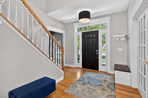 Tiny photo for 2611 Heather Glen Circle, Bettendorf, IA 52722 (MLS # 12624218)