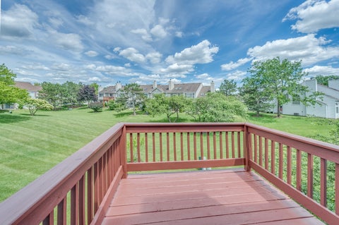 Tiny photo for 249 Sierra Pass Drive, Schaumburg, IL 60194 (MLS # 12684432)