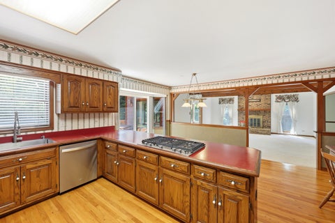 Tiny photo for 107 Roxborough Place, Inverness, IL 60010 (MLS # 12669641)