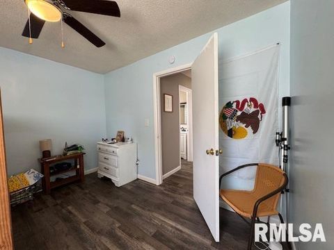 Tiny photo for 2205 MELANIE Lane, Marion, IL 62959 (MLS # EB460268)