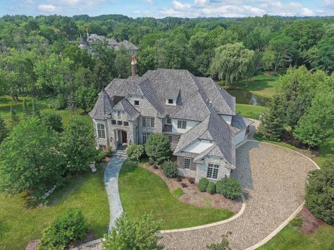 34 Abbey Woods Drive Barrington IL 60010