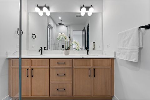 Tiny photo for 2636 W EVERGREEN Avenue #1, Chicago, IL 60622 (MLS # 12550183)