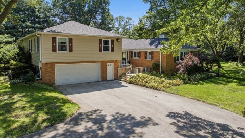 Tiny photo for 150 N Madison Street, Oswego, IL 60543 (MLS # 12758295)